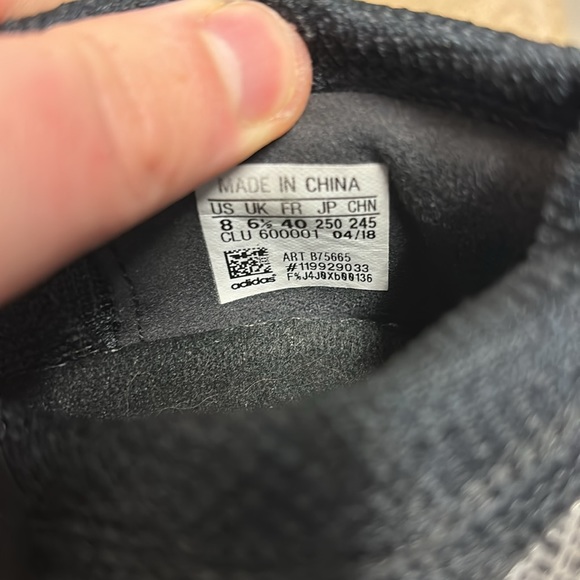 Adidas PureBoost Shoes - Picture 8 of 8